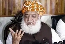 آئینی ترمیم میں اتفاق رائے کے قریب"مولانا فضل الرحمن"