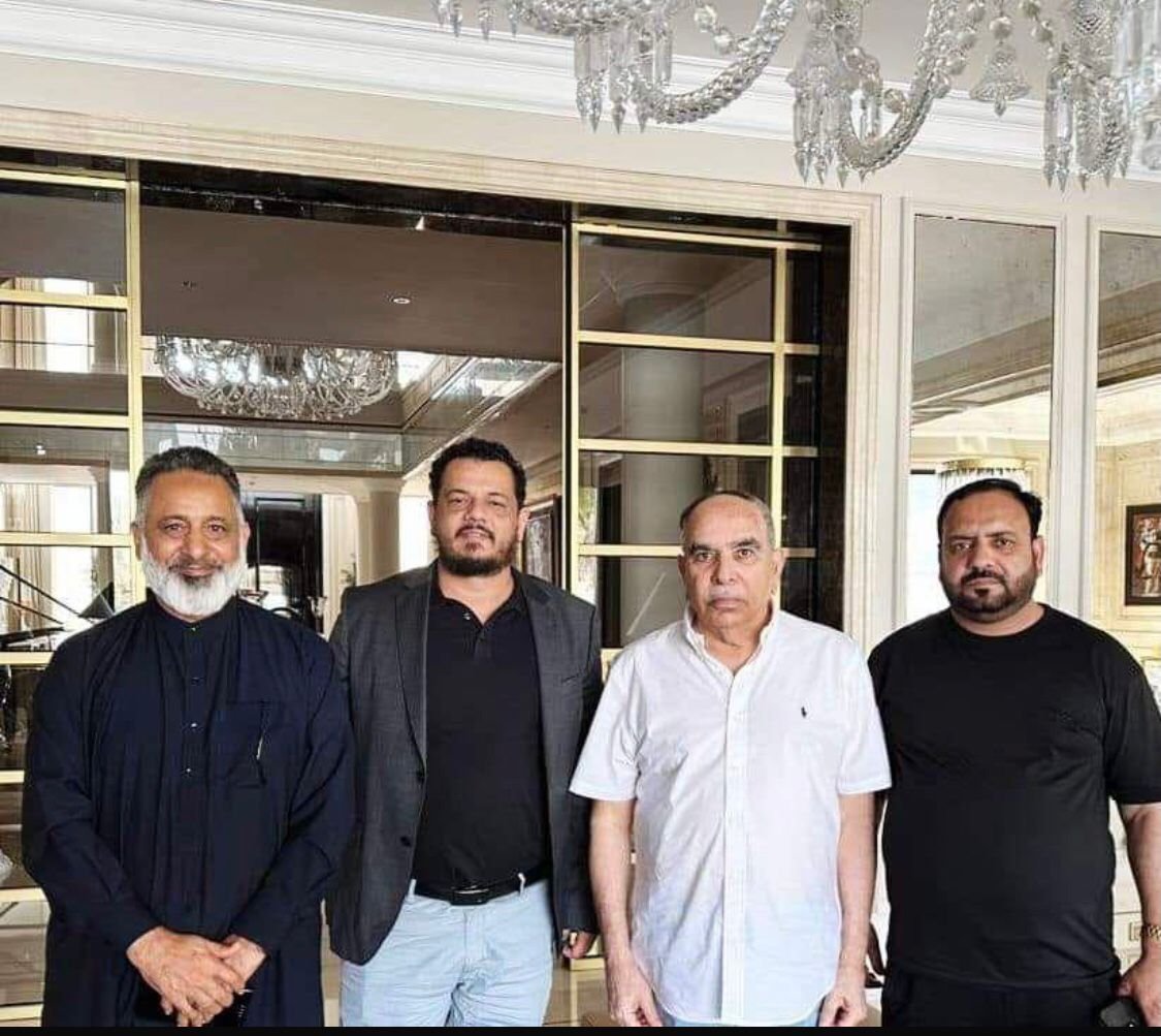 ملک ریاض Pakistan Newspaper